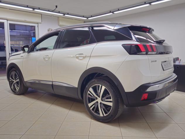 PEUGEOT 3008 BLUEHDI 130cv S&S EAT8 GT LINE - Foto 4