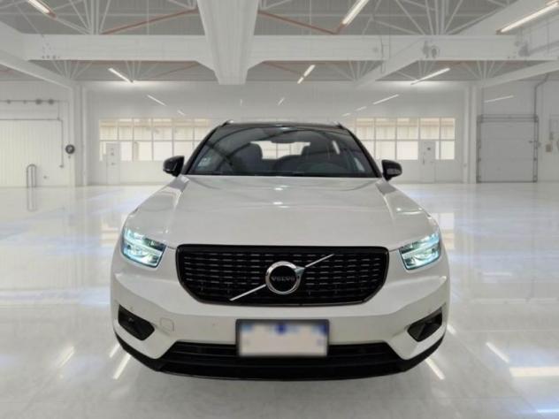 Volvo XC40 Recharge T5 180+82 CV Recharge Plug-in Hybrid R-Design - Foto 3