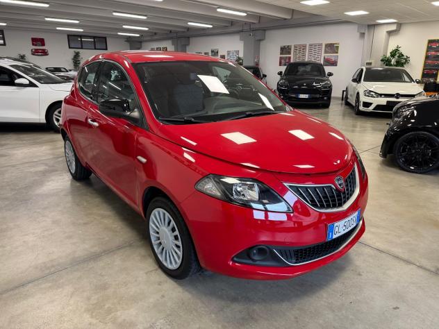 Lancia Ypsilon 1.0 FireFly 5 porte S&S Hybrid Ecochic Gold