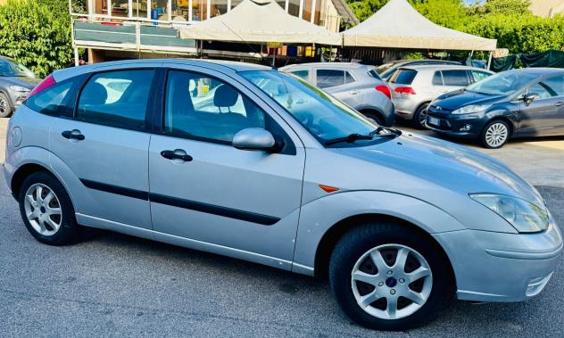 Ford Focus 1.8 TDCi (100CV) cat 5p. - Foto 4