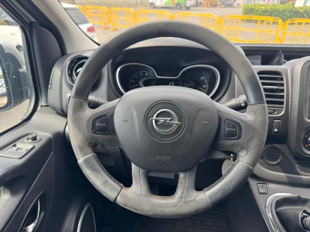 Opel Vivaro 27 1.6 CDTI BITURBO 140CV COMBI EDITION L1H1 2015 - Foto 8