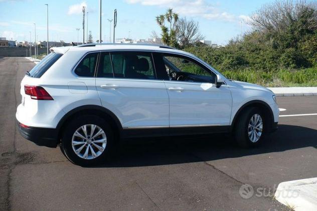 Volkswagen Tiguan 2.0 TDI SCR Business BlueMo... - Foto 9