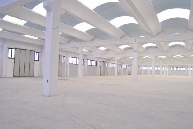 Immobile di 1350 m² con 2 locali in affitto a Poncarale - Foto 9