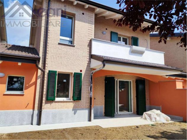 600 - BELLISSIMA VILLA CON GIARDINO! VENDUTA! - Foto 3