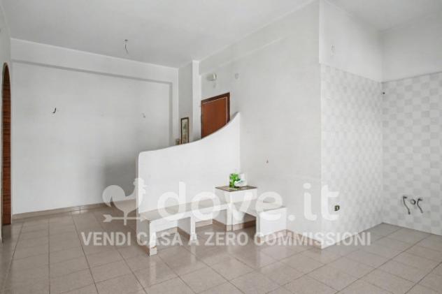 Appartamento di 118 m² con 5 locali e posto auto in vendita a Taranto - Foto 4