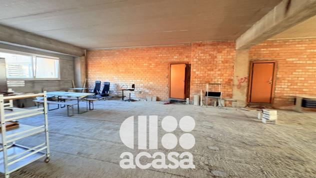 IIMMOBILE COMMERCIALE E RESIDENZIALE A CESENATICO