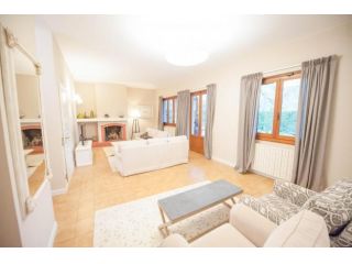 Villa in affitto a Forte dei Marmi 400 mq  Rif: 1039265