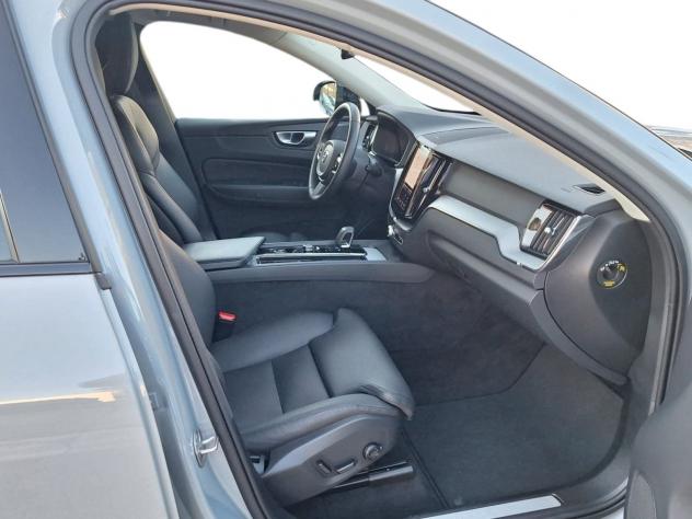 Volvo XC60 B4 197+14 CV Mild Hybrid Diesel Automatico Plus Dark N1 Autocarro - Foto 7