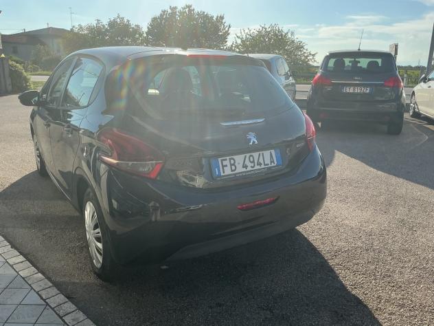 Peugeot 208 1.6 Diesel - Foto 4