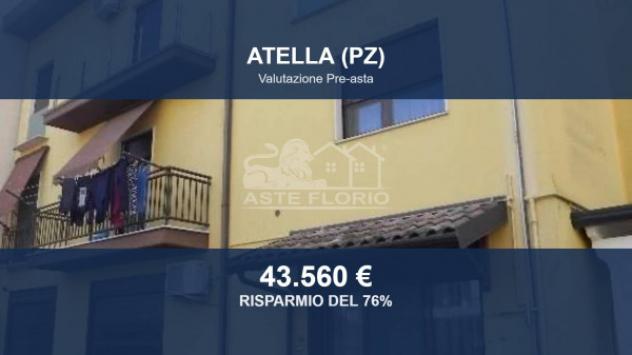 Immobile in asta di 255 m² con più di 5 locali e box auto in vendita a Atella