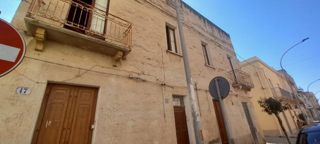 Vendesi edificio
