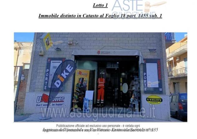 IMMOBILI-IMMOBILE COMMERCIALE-Via Vittorio Emanuele, 135/95, 95046 Palagonia CT, Italia - Foto 8