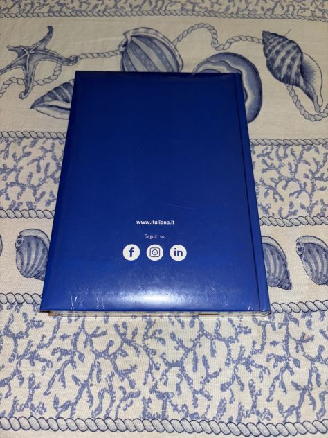 UNA AGENDA NUOVA SIGILLATA ANNUALE,ANNO 2024,DIMENSIONE STANDARD,UNISEX - Foto 9
