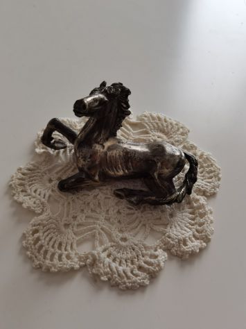 Oggetto ornamentale/Fermacarte cavallo seduto - Foto 4