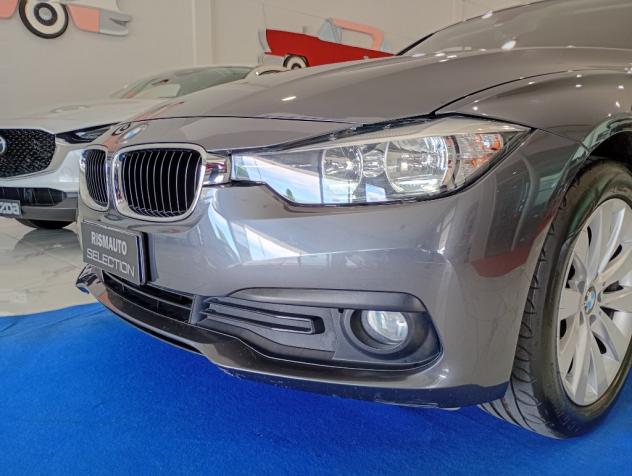 BMW Serie 3 (F30/31) 316d Touring Sport - Foto 3