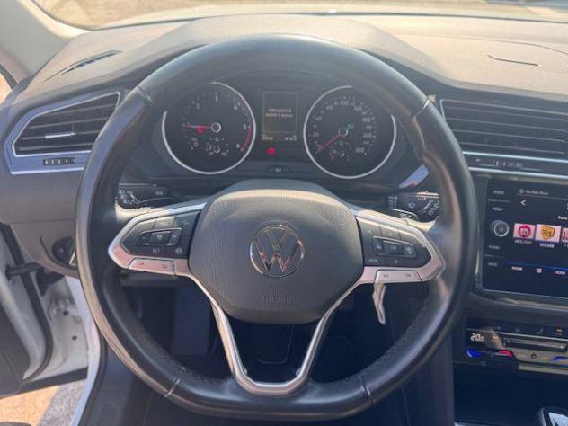 VOLKSWAGEN Tiguan 2.0 TDI 150 CV SCR DSG Life rif. 23477085 - Foto 8