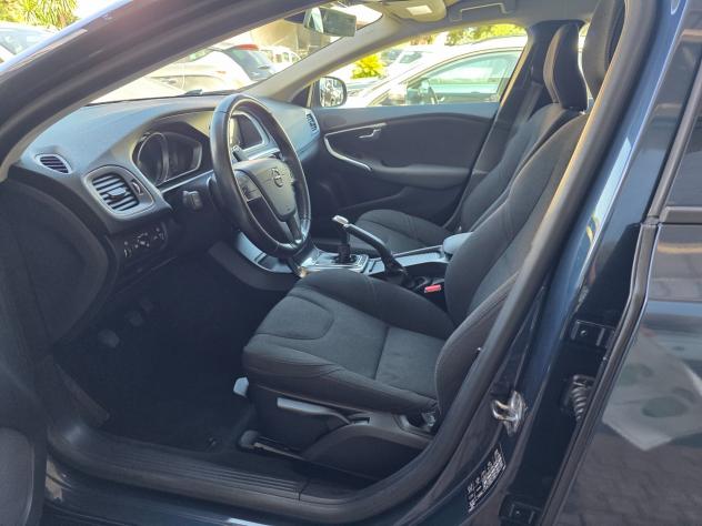 Volvo V40 D2 Momentum - Foto 9
