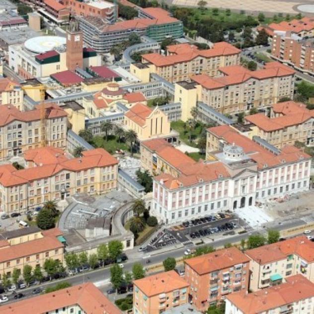 Capannone commerciale in vendita a Livorno 250 mq  Rif: 1057196