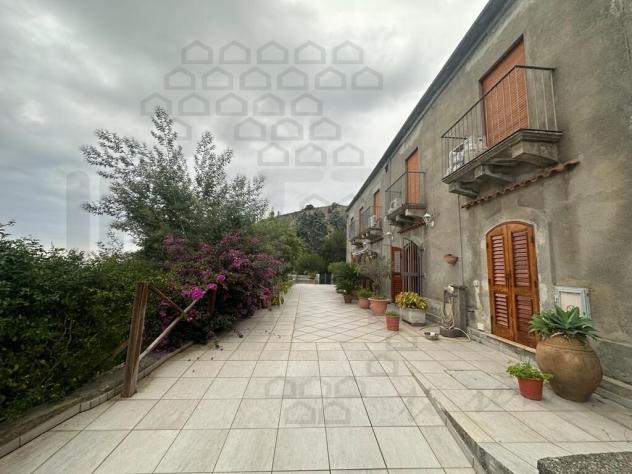 VILLA di 6 vani e di 250 mq (VILLAFRANCA TIRRENA) rif. 2VS17036 - Foto 3
