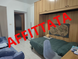Stanza in appartamento in affitto a Torino
