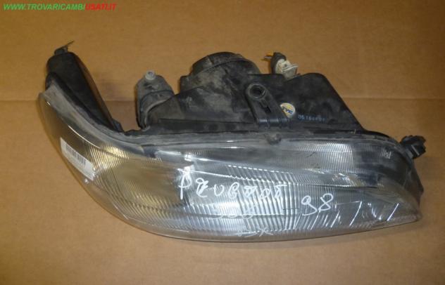 PROIETTORE D.(parab.doppia,-8209) RIGATO VETRO UNICO PEUGEOT 306 (N5) 3p / 5p / 4p / SW  Parti elettriche  Fanaleria  Proiettori  Proiettore ant. PEUG