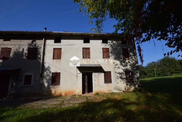 RUSTICO di 3 vani e di 130 mq (VOLPAGO DEL MONTELLO) rif. AR98_1 - Foto 5