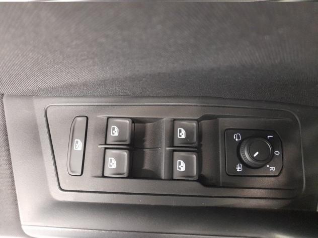 Volkswagen T-Roc 2.0 TDI SCR Life - Foto 9
