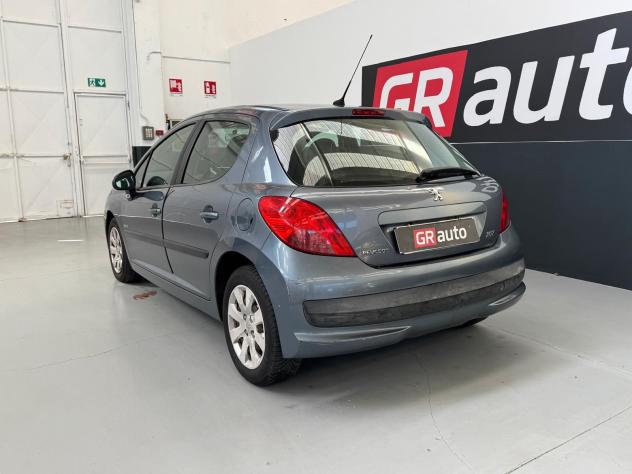 Peugeot 207 207 5p 1.4 hdi XS - Foto 9
