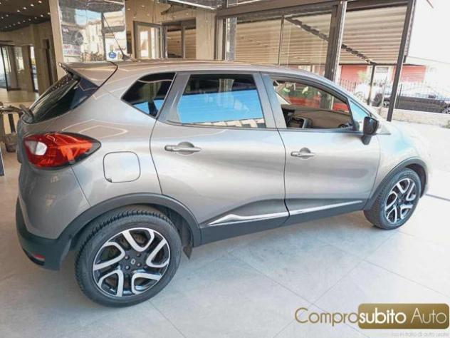 RENAULT Captur 1.5 dCi 8V 110 CV Start&Stop Iconic rif. 24204022 - Foto 4