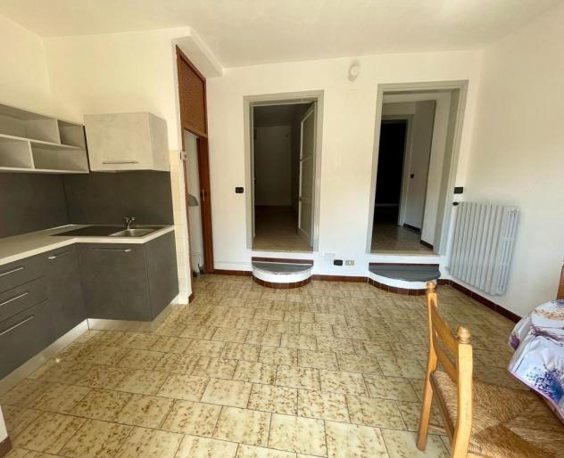 libero subito.. rande 2 locali + servizi - no spese - Foto 3