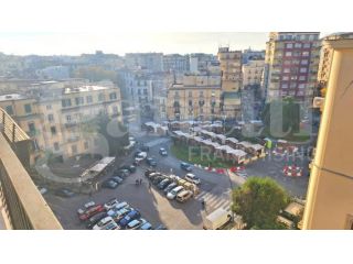 Attico/Mansarda - Napoli . Rif.: ARTISTI1600ARG