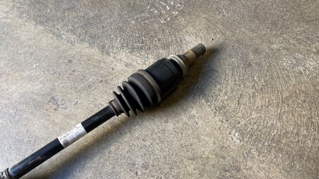 Semiasse anteriore SX Opel Agila B 1.2 benzina del 2012 (44102-68L32) - Foto 3
