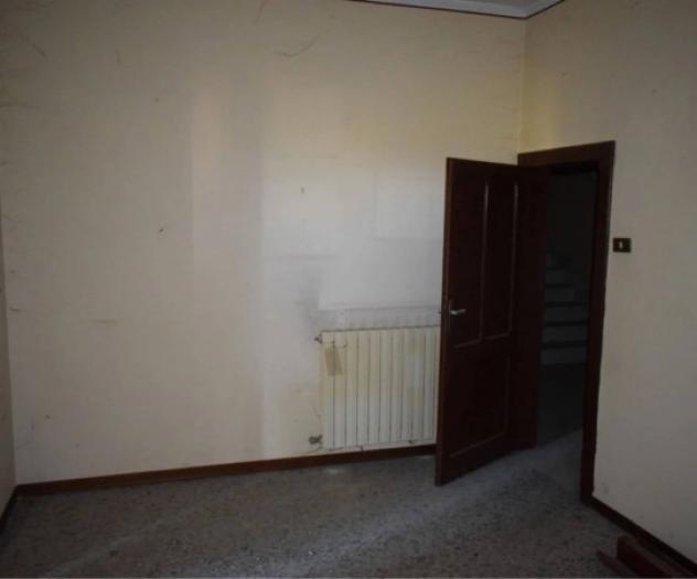 Immobile in asta di 627 m² con più di 5 locali in vendita a Castelvetro di Modena - Foto 4