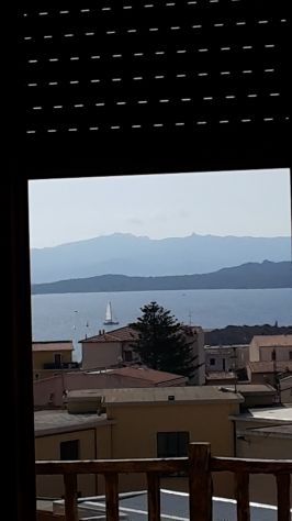 Appartamento indip. vista mare + grande garage e posto auto