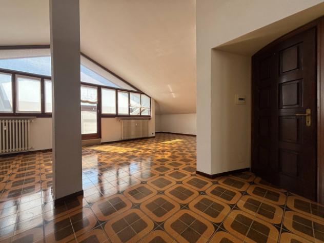 Appartamento di 120 m² con 3 locali in affitto a Lallio - Foto 6