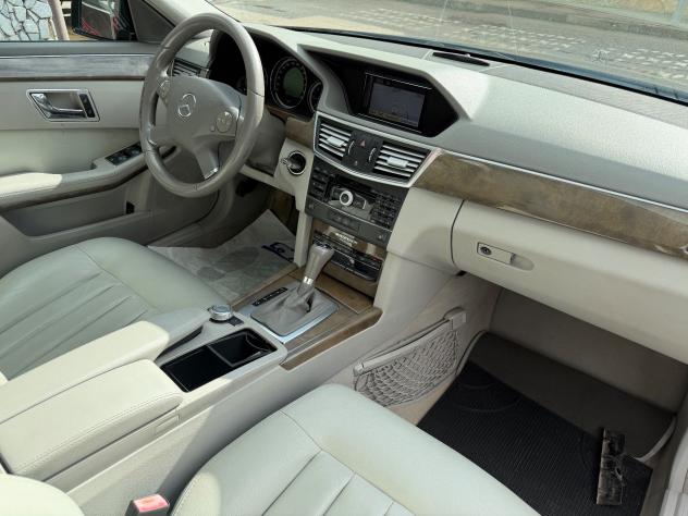 Mercedes-benz E 220 CDI BlueEFFICIENCY Avantgarde AMG - Foto 10