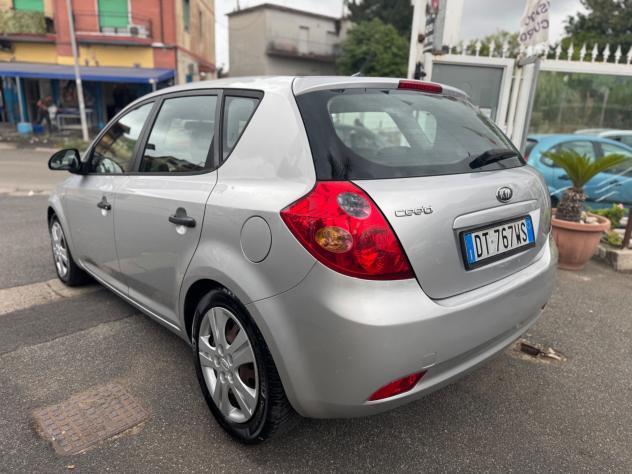 Kia Ceed cee'd 1.4 109CV 5p. EX - Foto 4