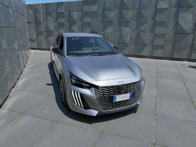Peugeot 208 PureTech 100 cv 5 porte GT - Foto 6