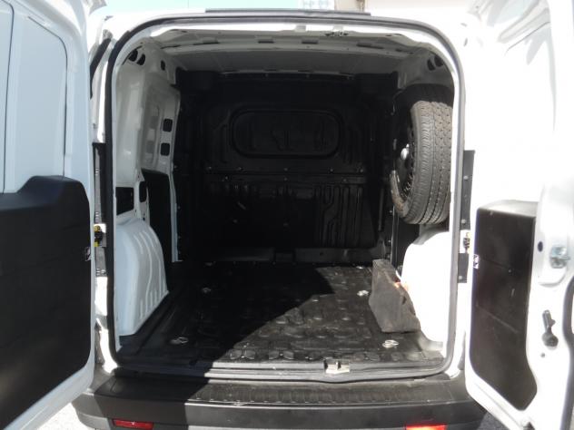 Fiat Doblo 1.4 T-Jet Natural Power PC-TN Cargo Lamierato SX - Foto 7