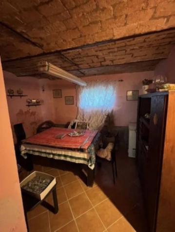 Immobile in asta di 236 m² con più di 5 locali e box auto in vendita a Corana - Foto 10