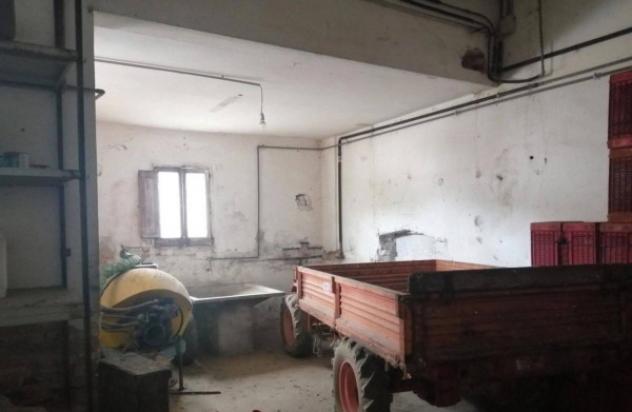 Immobile in asta di 169 m² con più di 5 locali in vendita a Miglianico - Foto 4