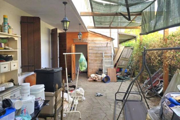 Immobile in asta di 262 m² con più di 5 locali in vendita a Montegrotto Terme - Foto 2