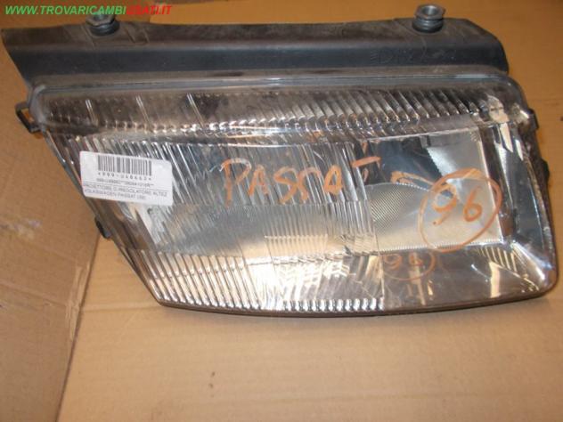 PROIETTORE D./REGOLATORE ALTEZ VOLKSWAGEN PASSAT (3B)  Parti elettriche  Fanaleria  Proiettori  Proiettore ant. VOLKSWAGEN - PASSAT - 01-08-1996 - 01-