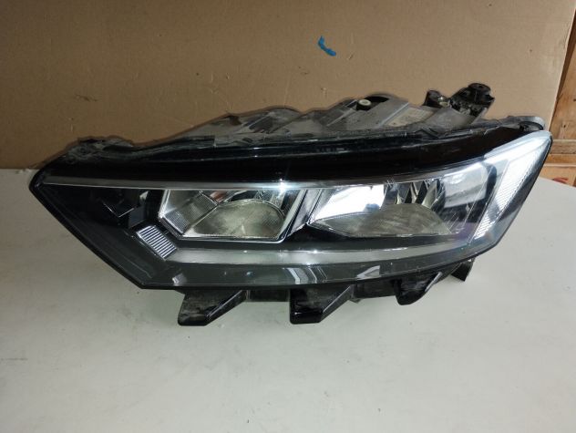 2GA941005B FARO ANTERIORE SINISTRO  PER VOLKSWAGEN T-ROC 1081082