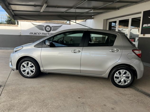 Toyota Yaris 1.0 70 CV 14.000 KM *PREZZO REALE* - Foto 5