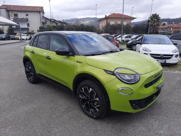FIAT 600 1.2 Hybrid 145cv Sport Ed Mil Cort 26