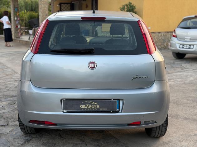 Fiat Grande Punto 1.3 MJT 75 CV 5 porte Dynamic - Foto 3
