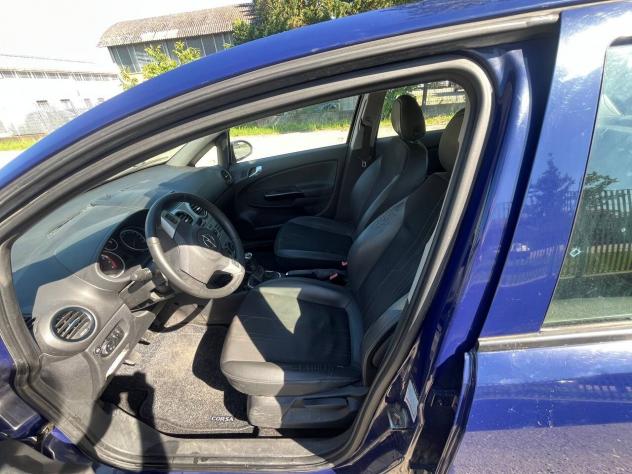 Opel Corsa 1.2 5 porte Metano - Foto 5