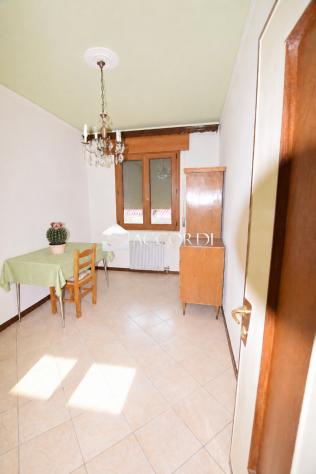 CASA INDIPENDENTE di 9 vani e di 209 mq (MONTEBELLUNA) rif. PE16 - Foto 16