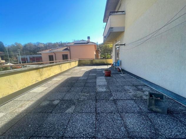 cst500 - ampio trilocale tutto balconato, box cantina e posto auto-- solo 750 € inclusi riscaldamento acqua e spese condominiali - Foto 4